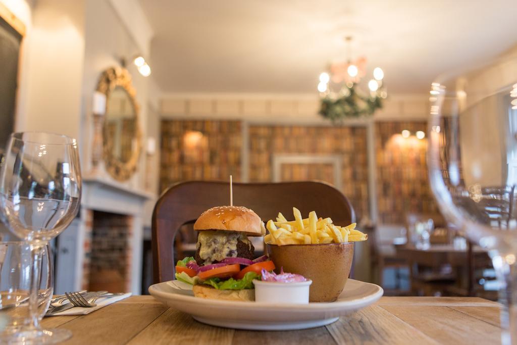 Hotel The King'S Head Winchester Zewnętrze zdjęcie